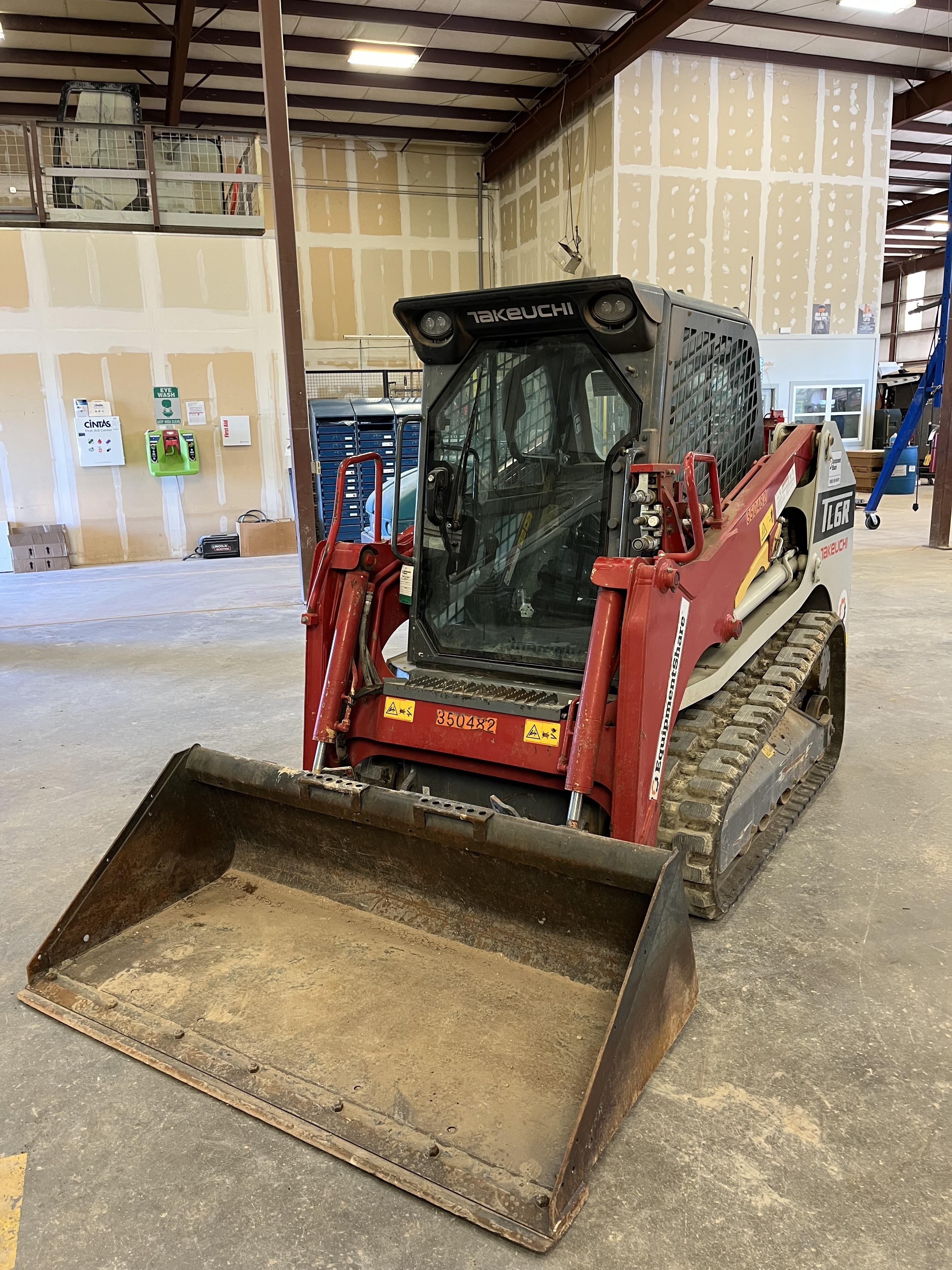 2023 TAKEUCHI TL6CR