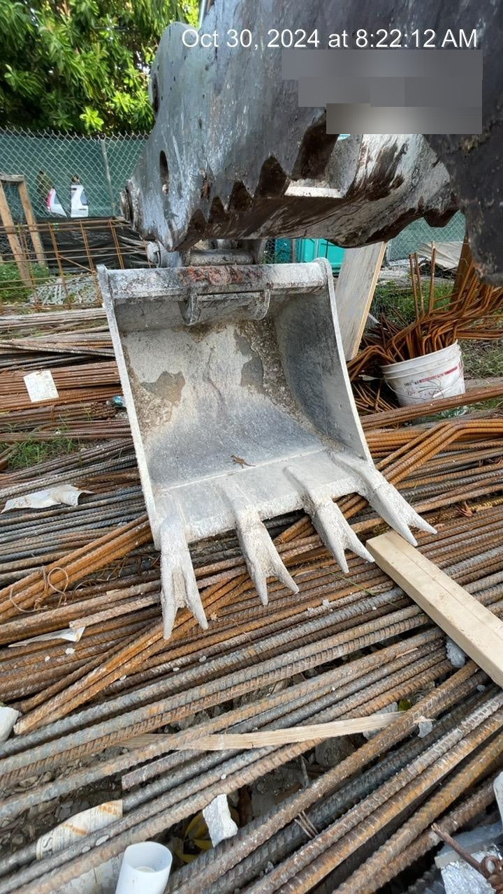 2018 WERK-BRAU 24" Bucket-WERK-BRAU