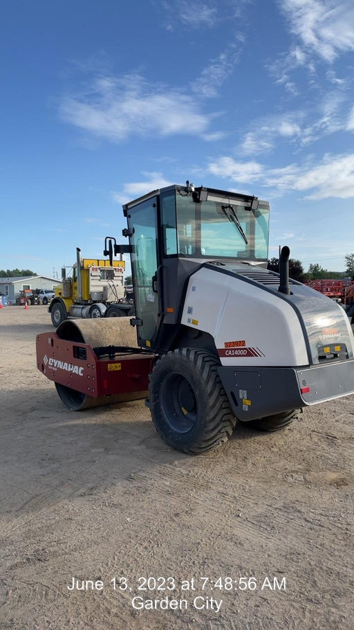 2023 DYNAPAC CA1400D