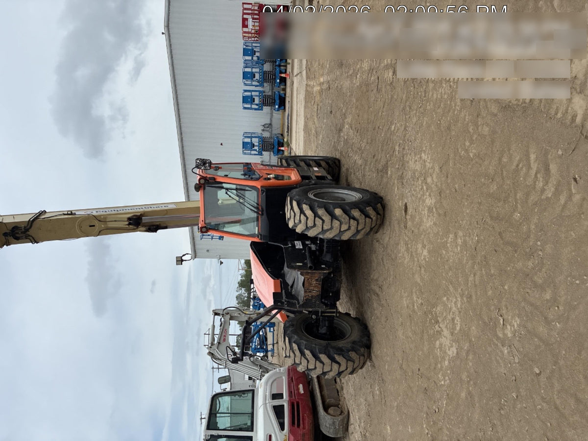 2022 JLG 1732