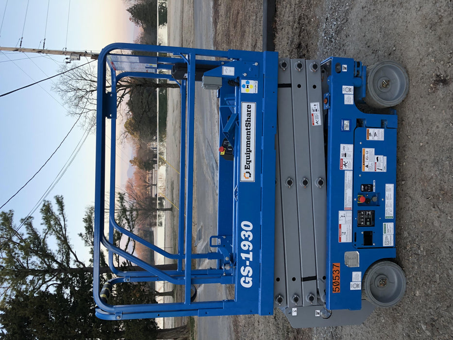 2019 Genie GS-1930 Fixed Rails with Chain Entry
