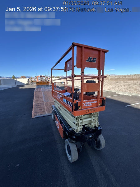 2022 JLG ES2632