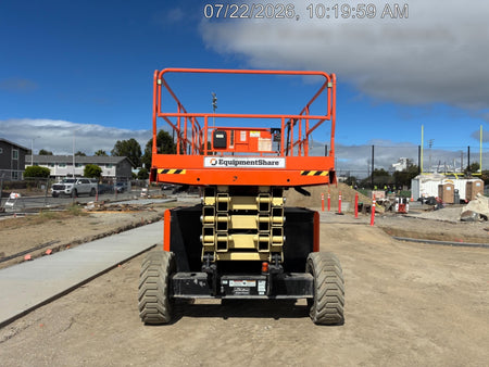 2021 JLG 430LRT