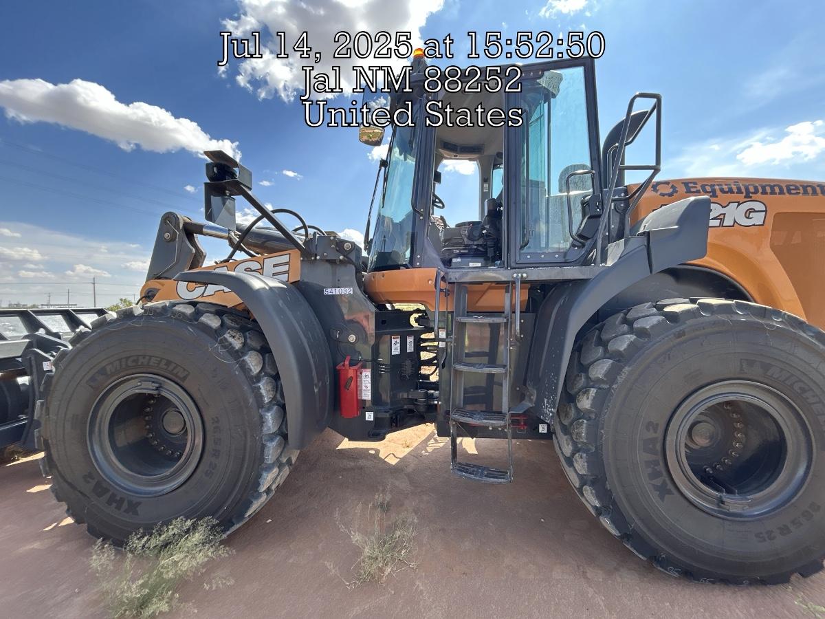 2025 CASE 1021G