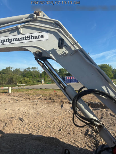 2019 Takeuchi TB260 Takeuchi TB260 Canopy w/Rubber Tracks, Auxiliary Hydraulics, Standard Blade, Manual QC, 12 / 18 / 24" Buckets, Hydraulic Thumb Installed