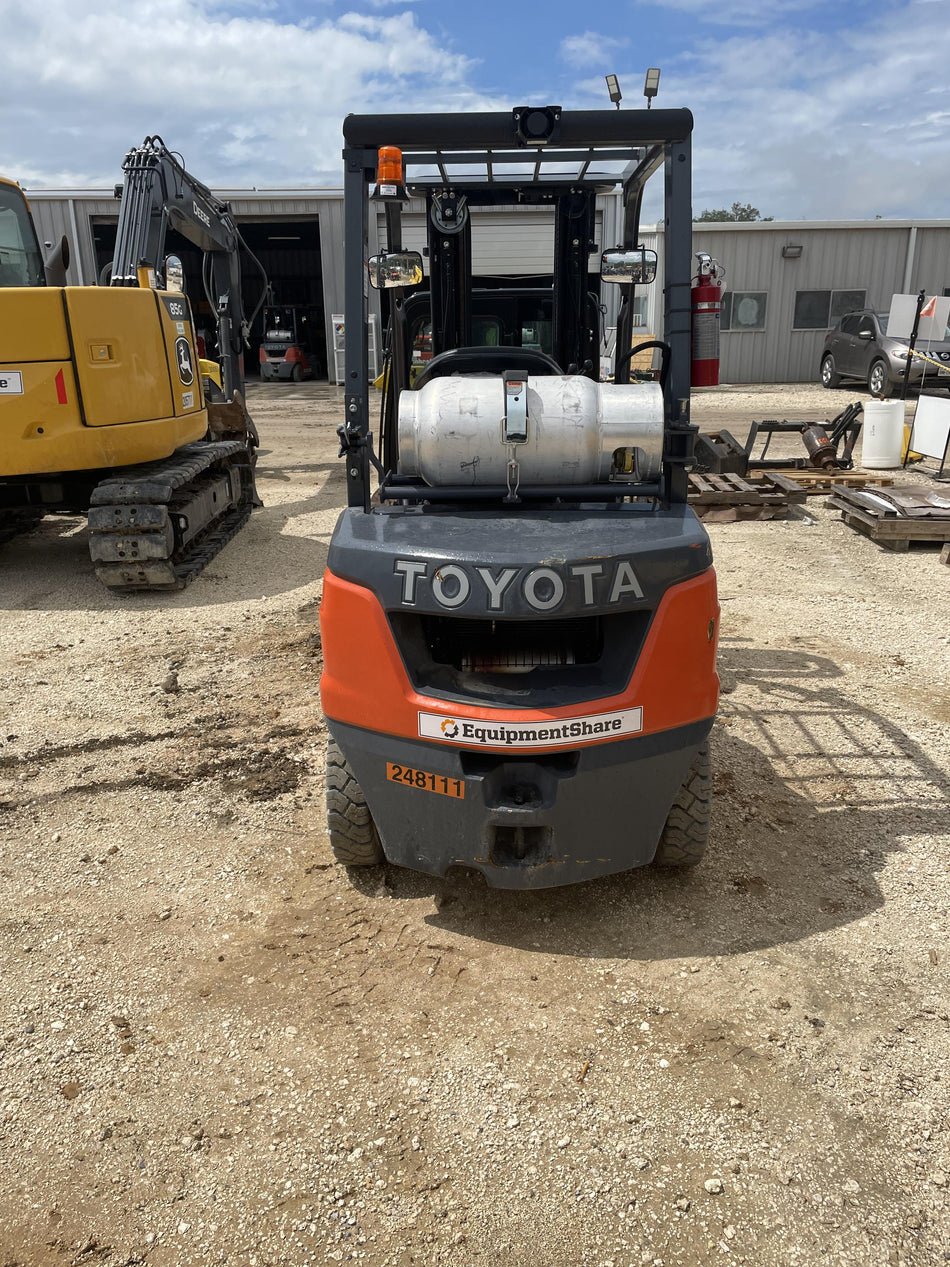 2022 TOYOTA 50-8FGU25