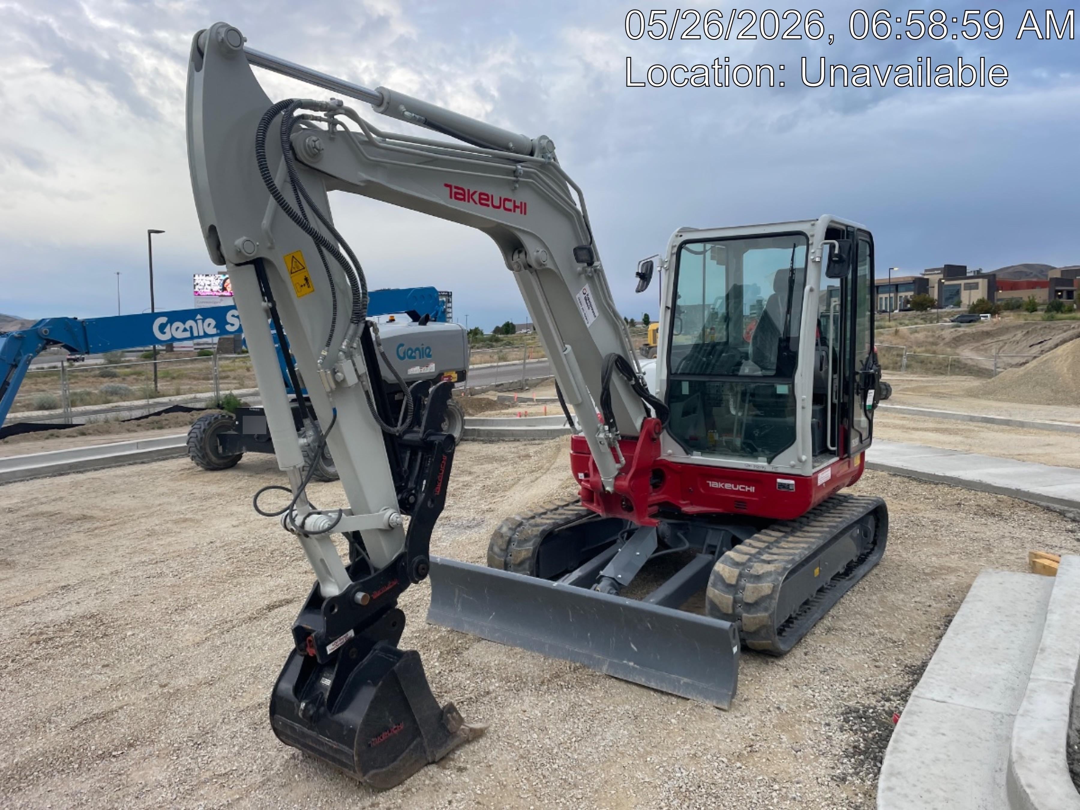2024 TAKEUCHI TB260-CR