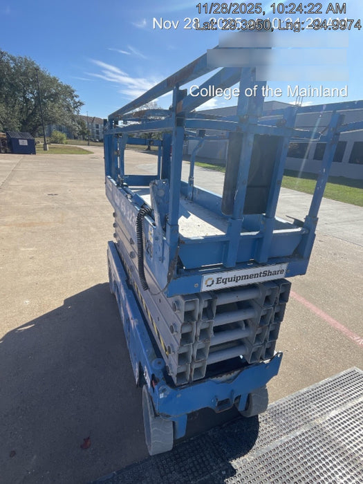 2017 Genie GS-3232 Genie GS3232 Narrow 32' Scissor Lift