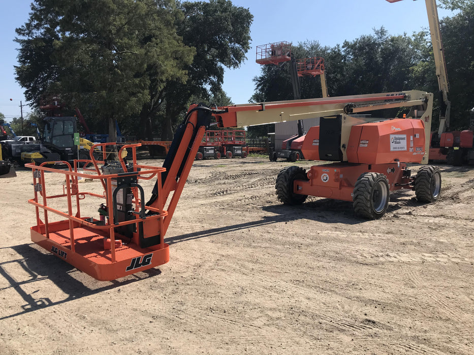 2020 JLG 800AJ