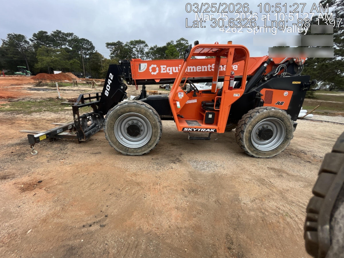 2023 SKYTRAK 8042