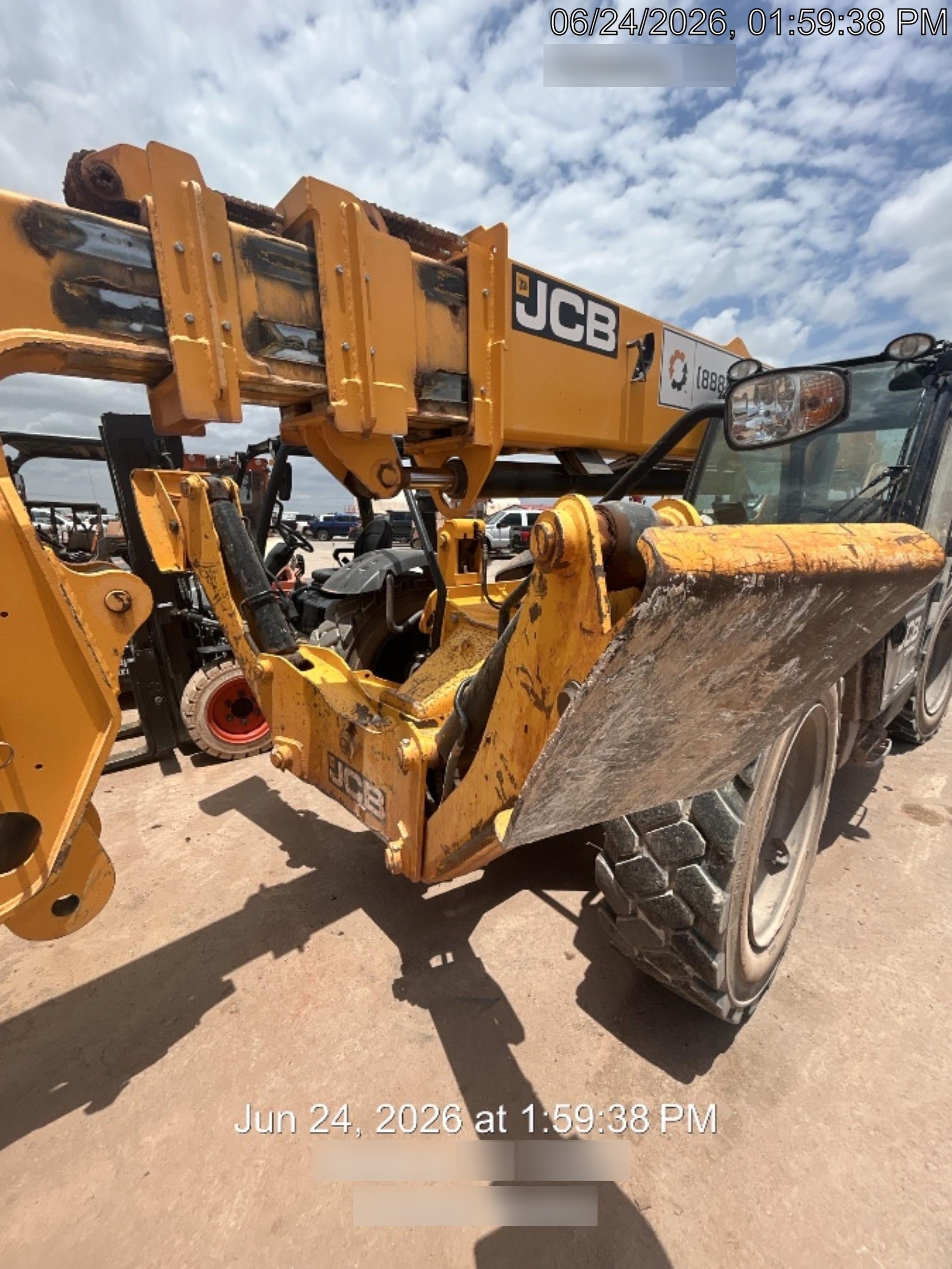 2022 JCB 512-56