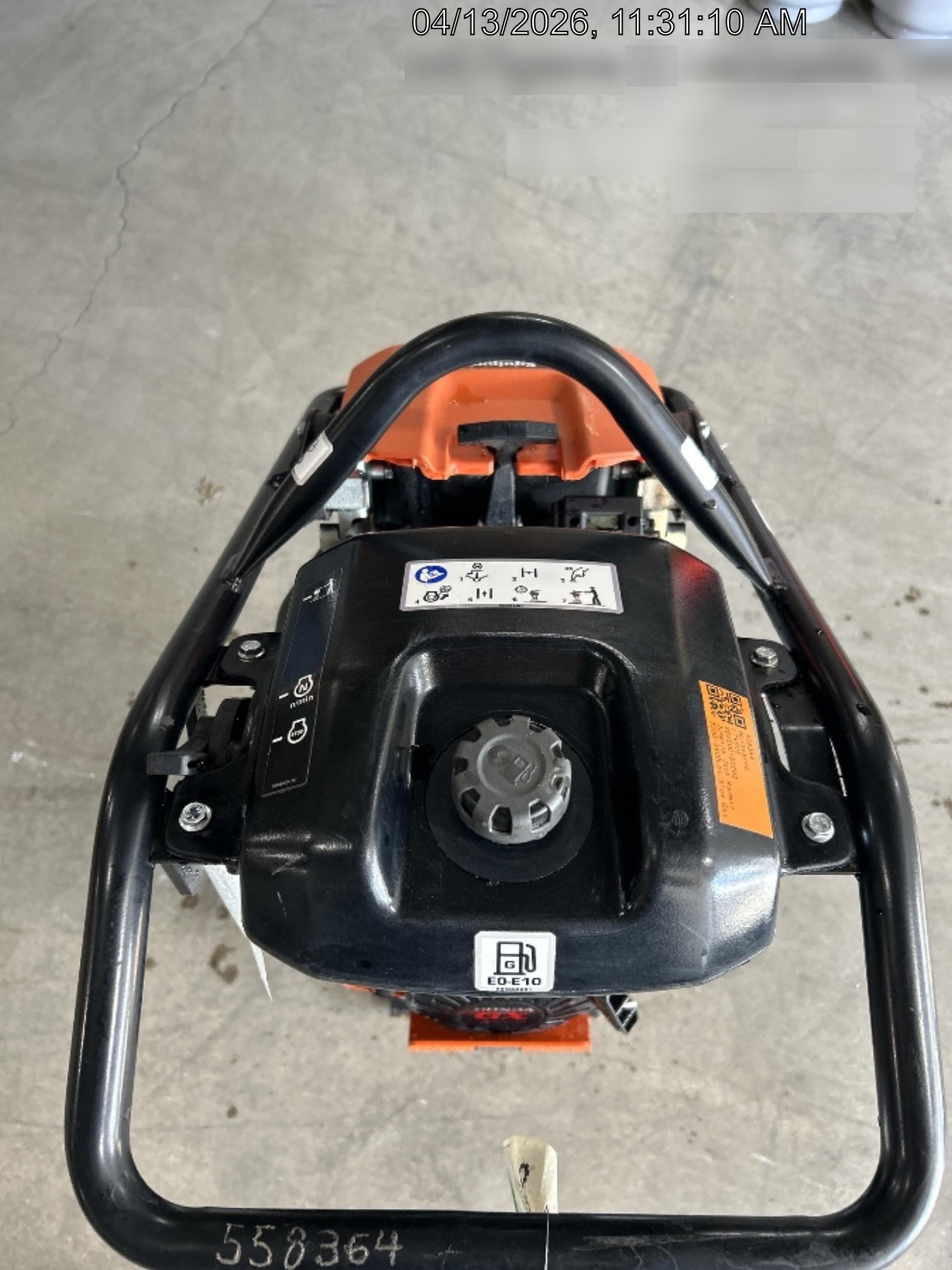 2025 HUSQVARNA LT6005