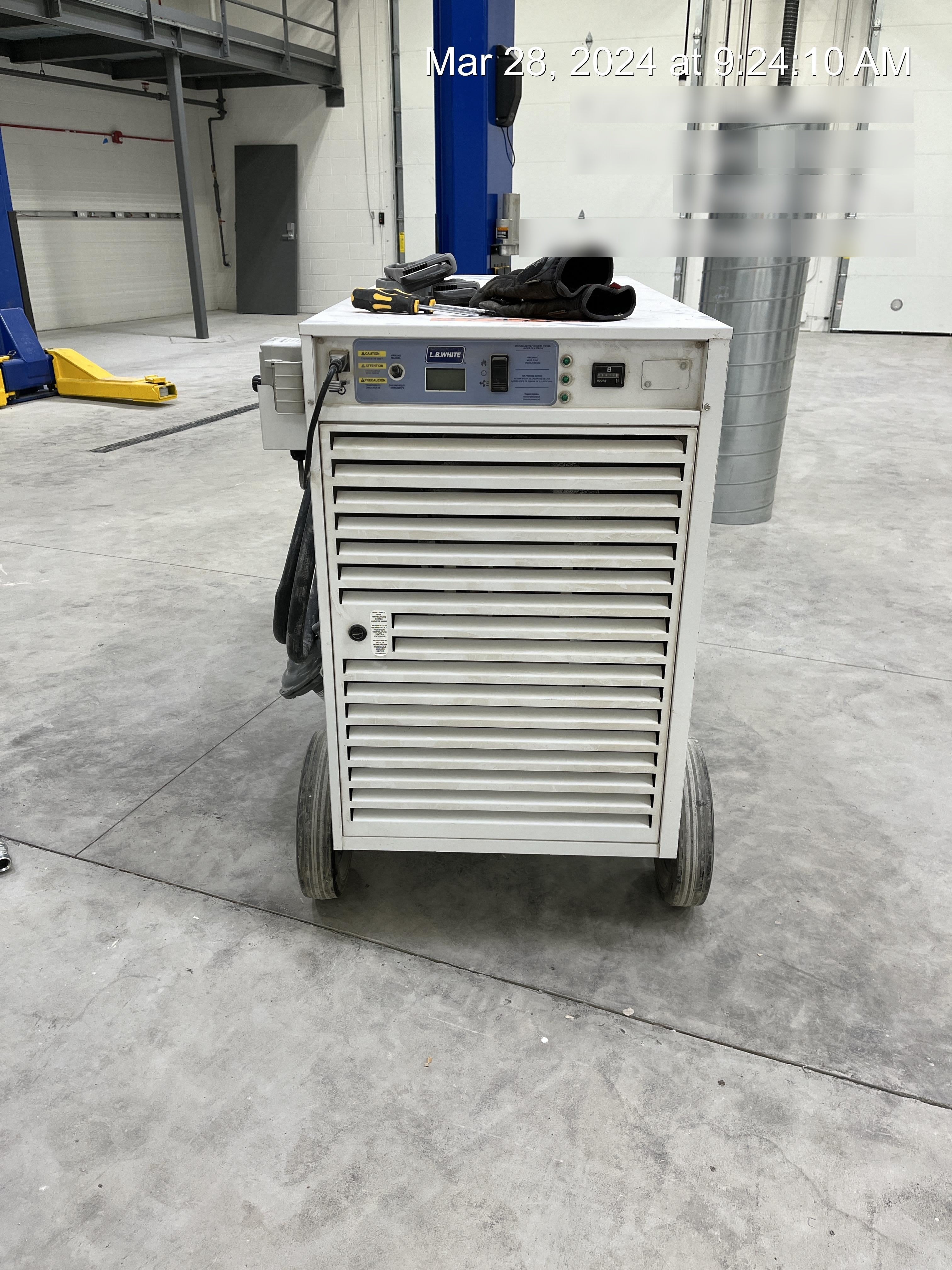 2023 LB WHITE Premier 350 DF 2.0 LINK