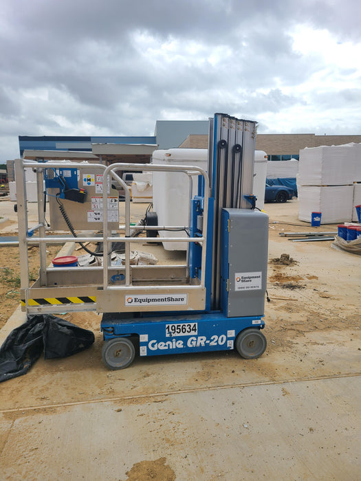 2021 GENIE GR-20