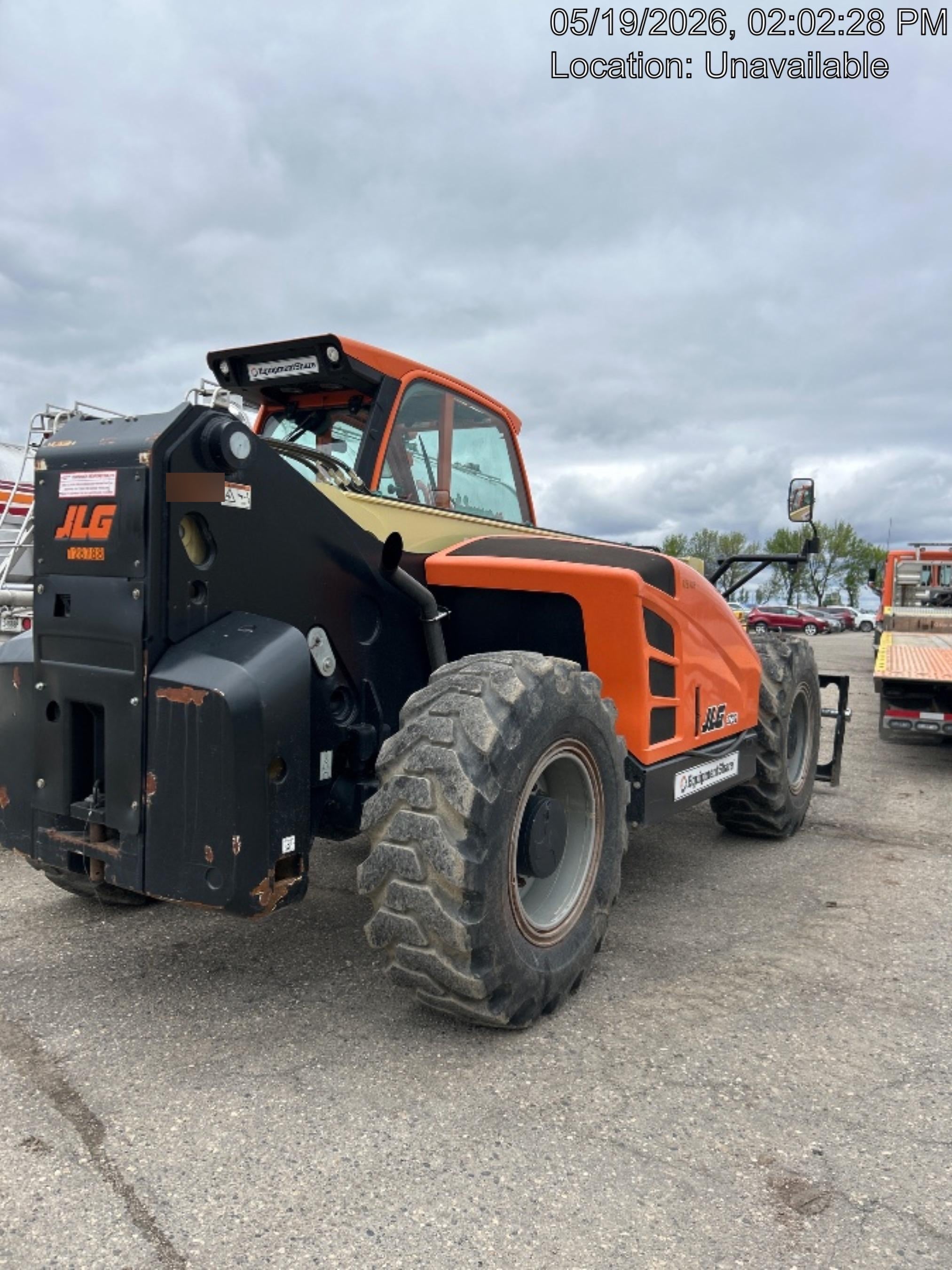 2021 JLG 1732