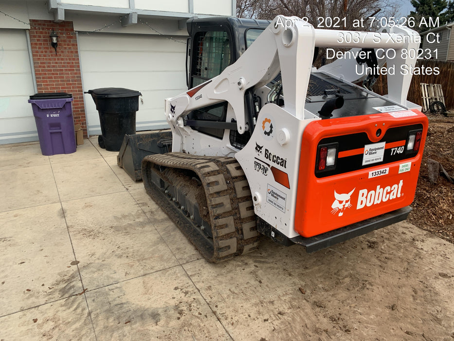 2021 BOBCAT T740