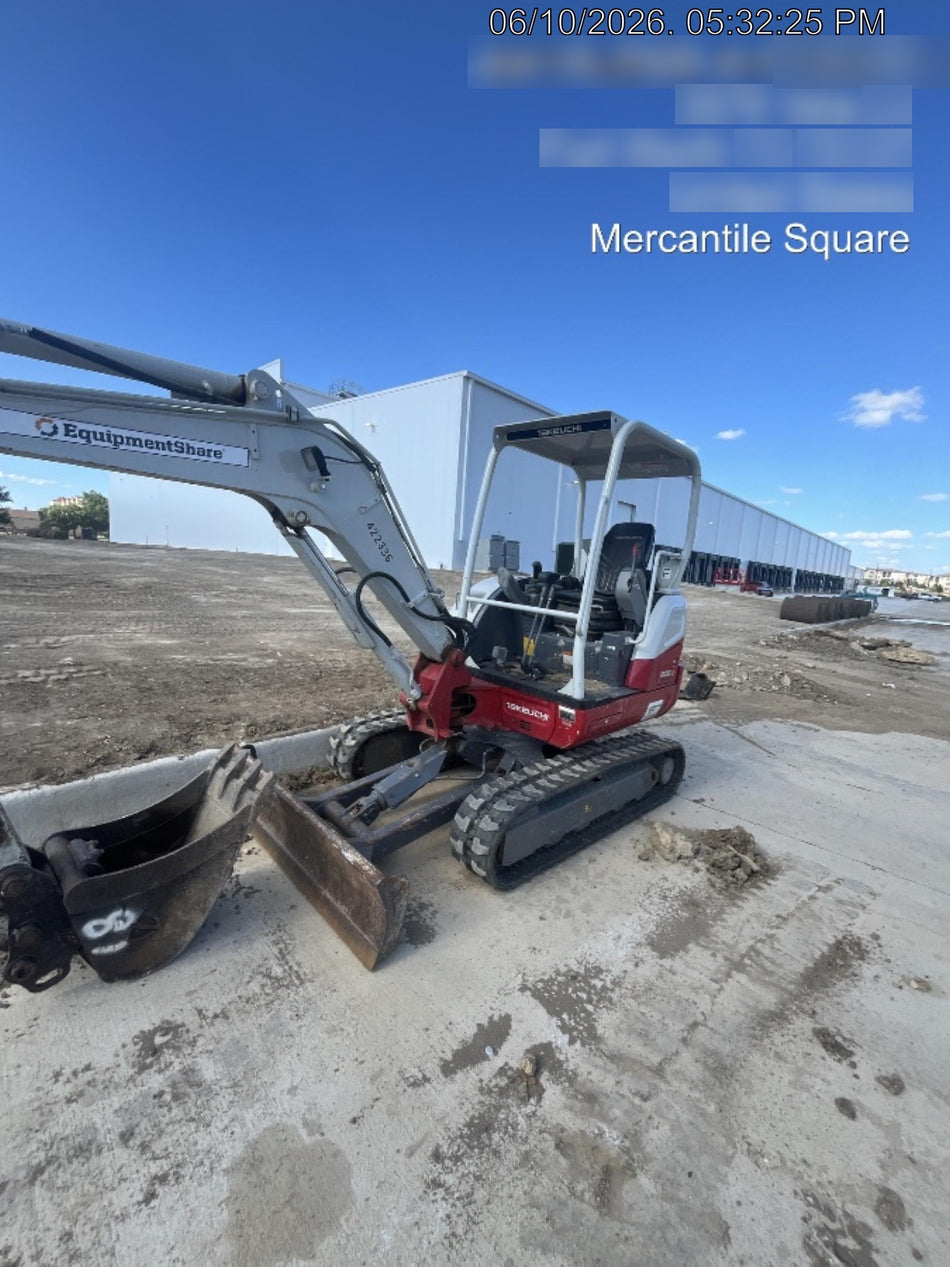 2024 TAKEUCHI TB235-2R
