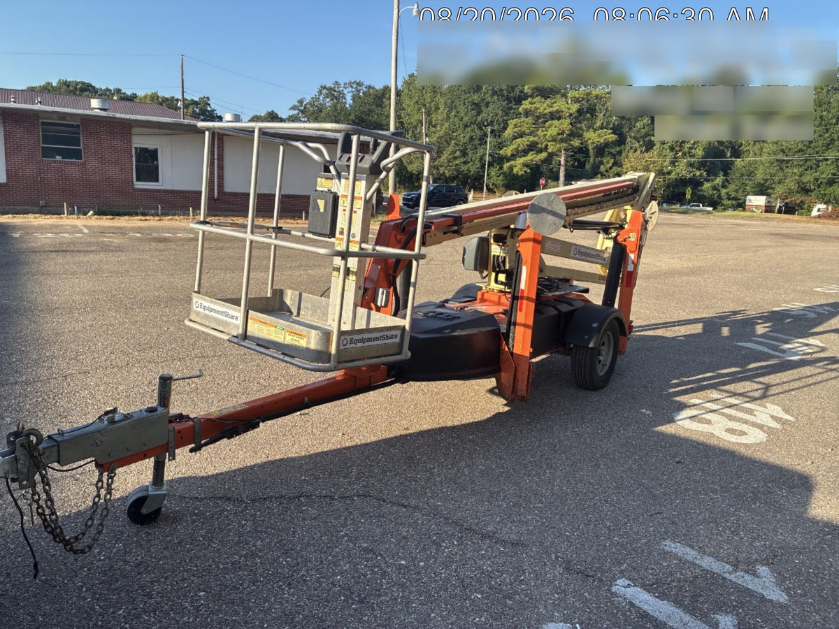 2022 JLG T350