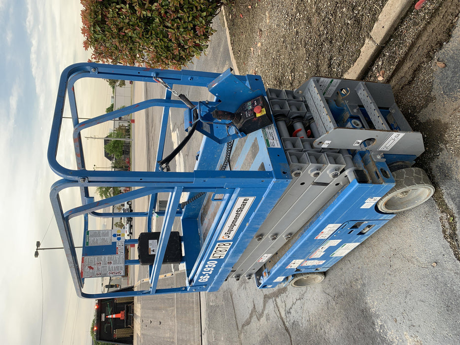 2019 Genie GS-1930 Fixed Rails with Chain Entry