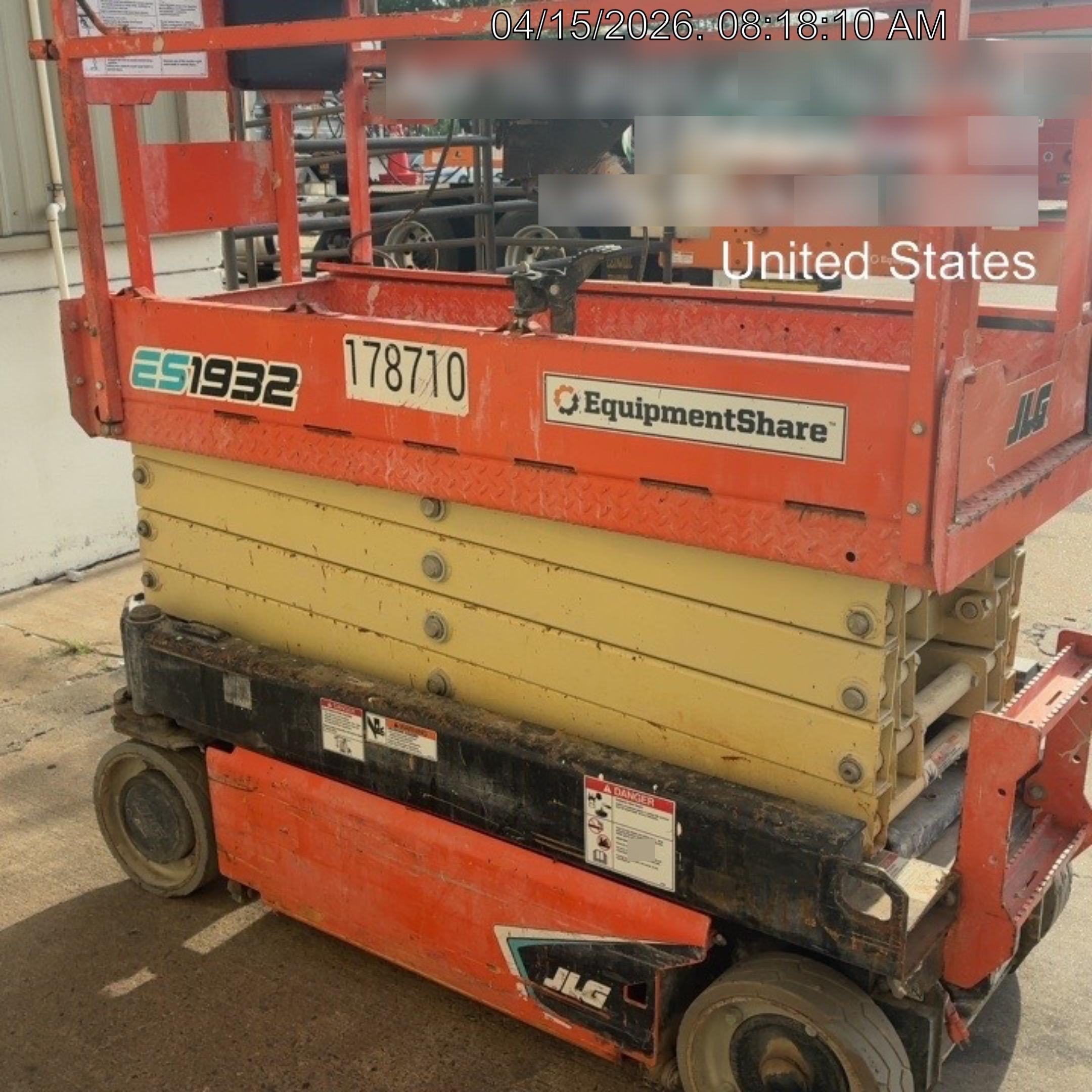 2021 JLG ES1932