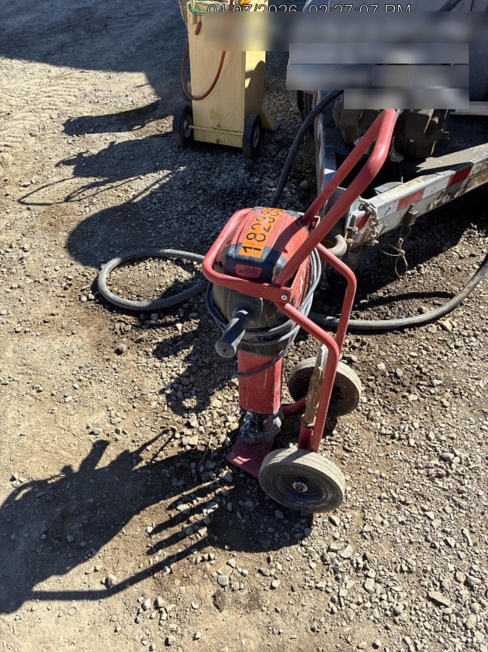 2021 HILTI TE 3000-AVR