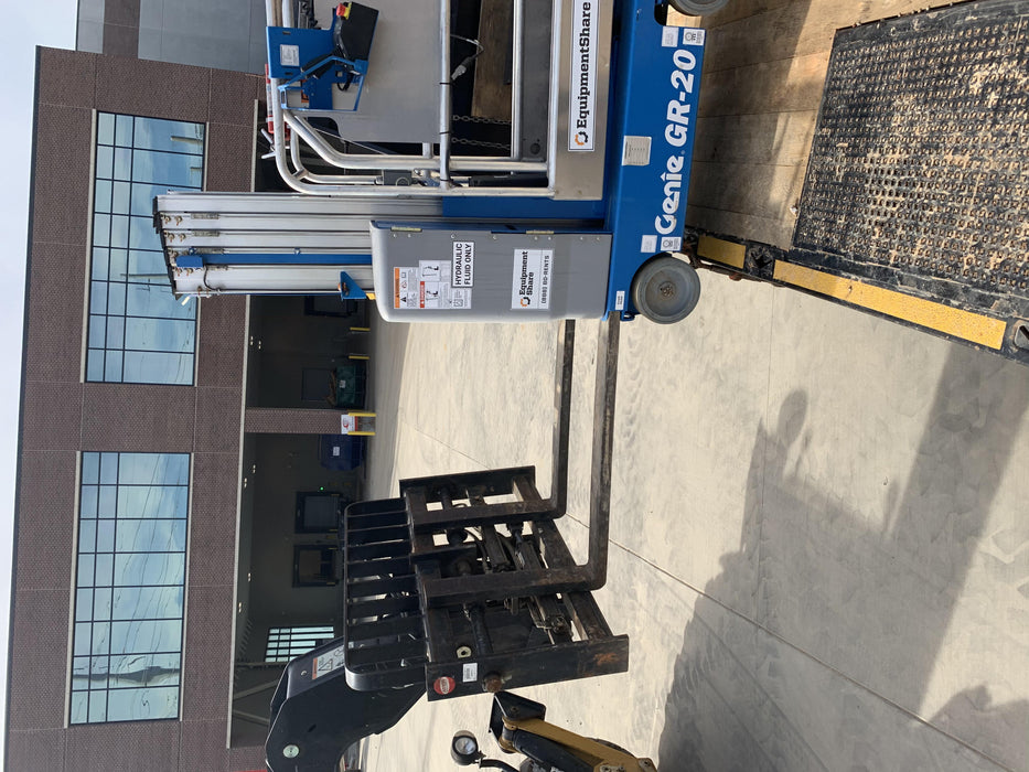 2019 GENIE GR-20
