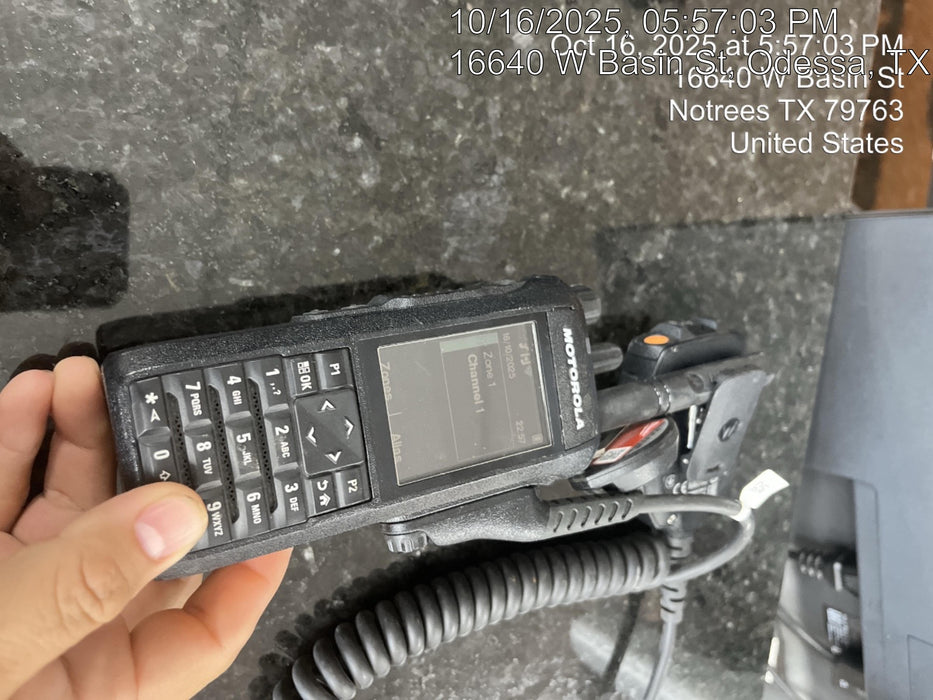 2023 MOTOROLA R7 DISPLAY