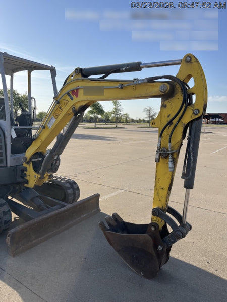 2019 Wacker Neuson EZ26 MX, Trk, Long, Canopy w/Manual Coupler, 3-40mm Pin Kits, 12"/18"/24" Pin on Buckets