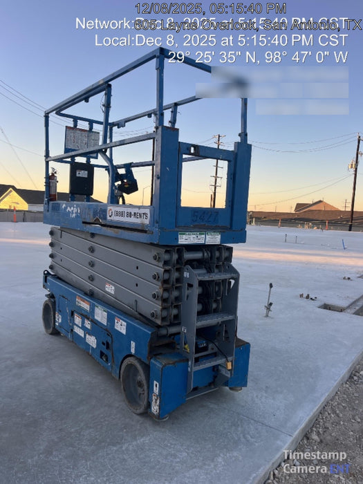2017 Genie GS-3232 Genie GS3232 Narrow 32' Scissor Lift