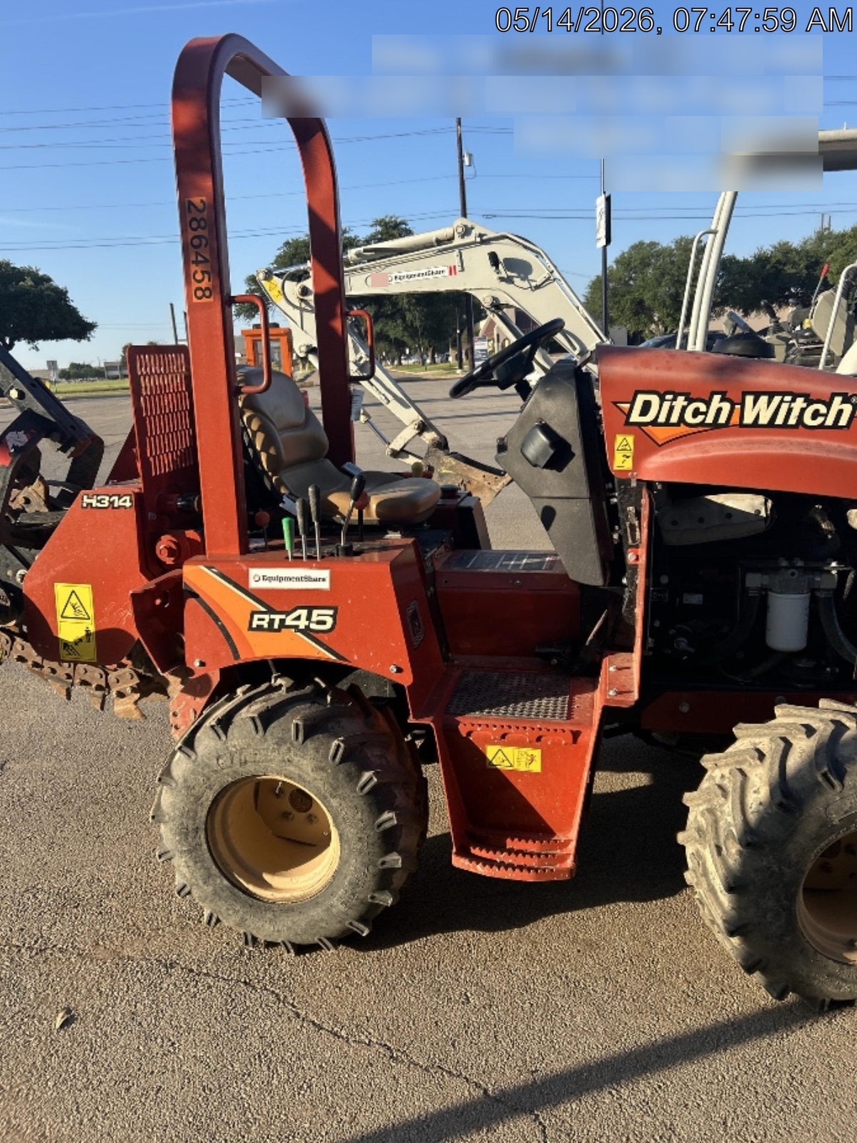 2023 DITCH WITCH RT45A