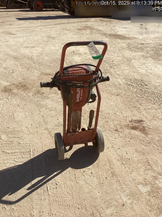 2020 HILTI TE 3000-AVR