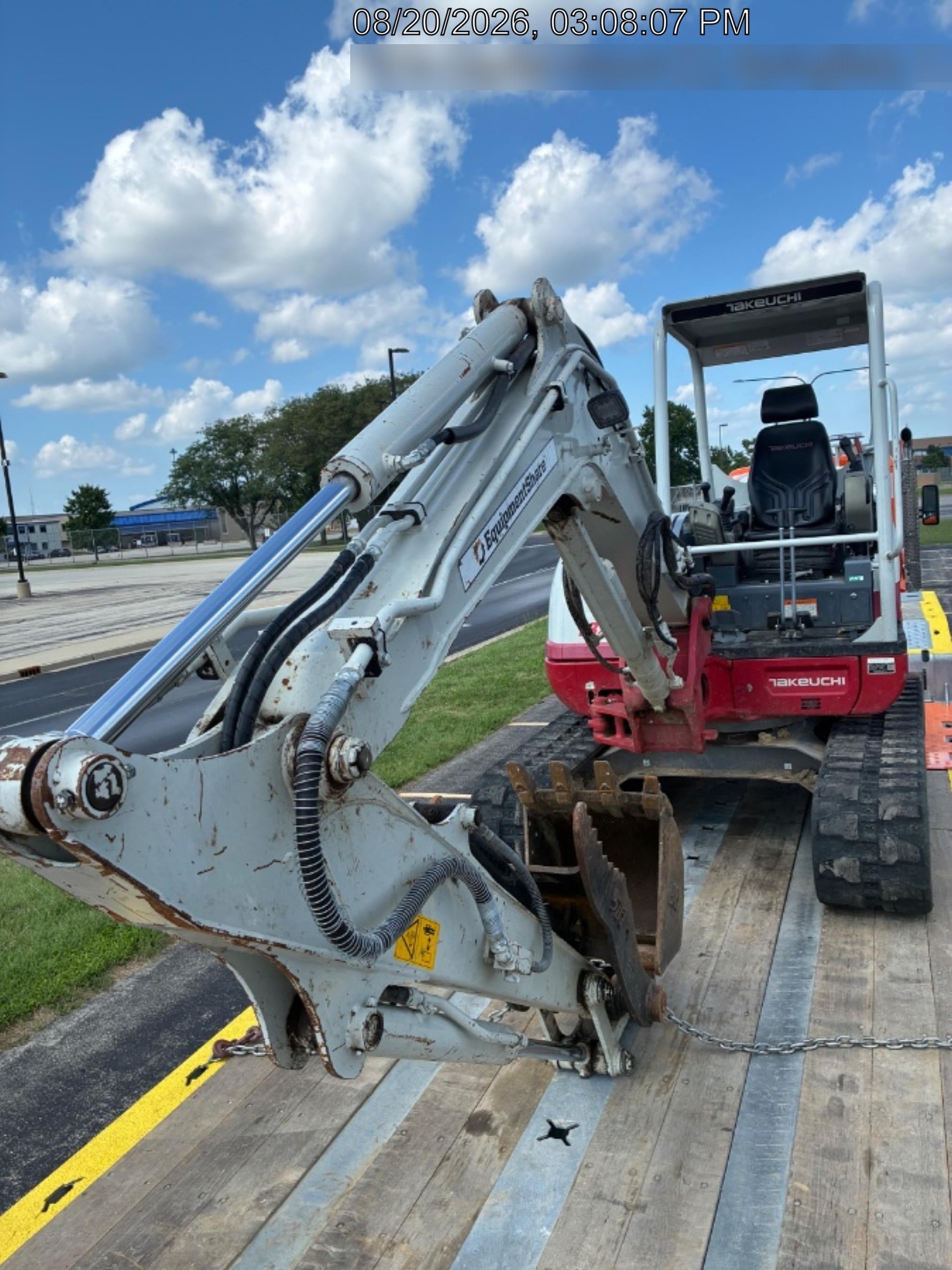 2022 TAKEUCHI TB250-2R