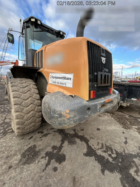 2023 CASE 821G