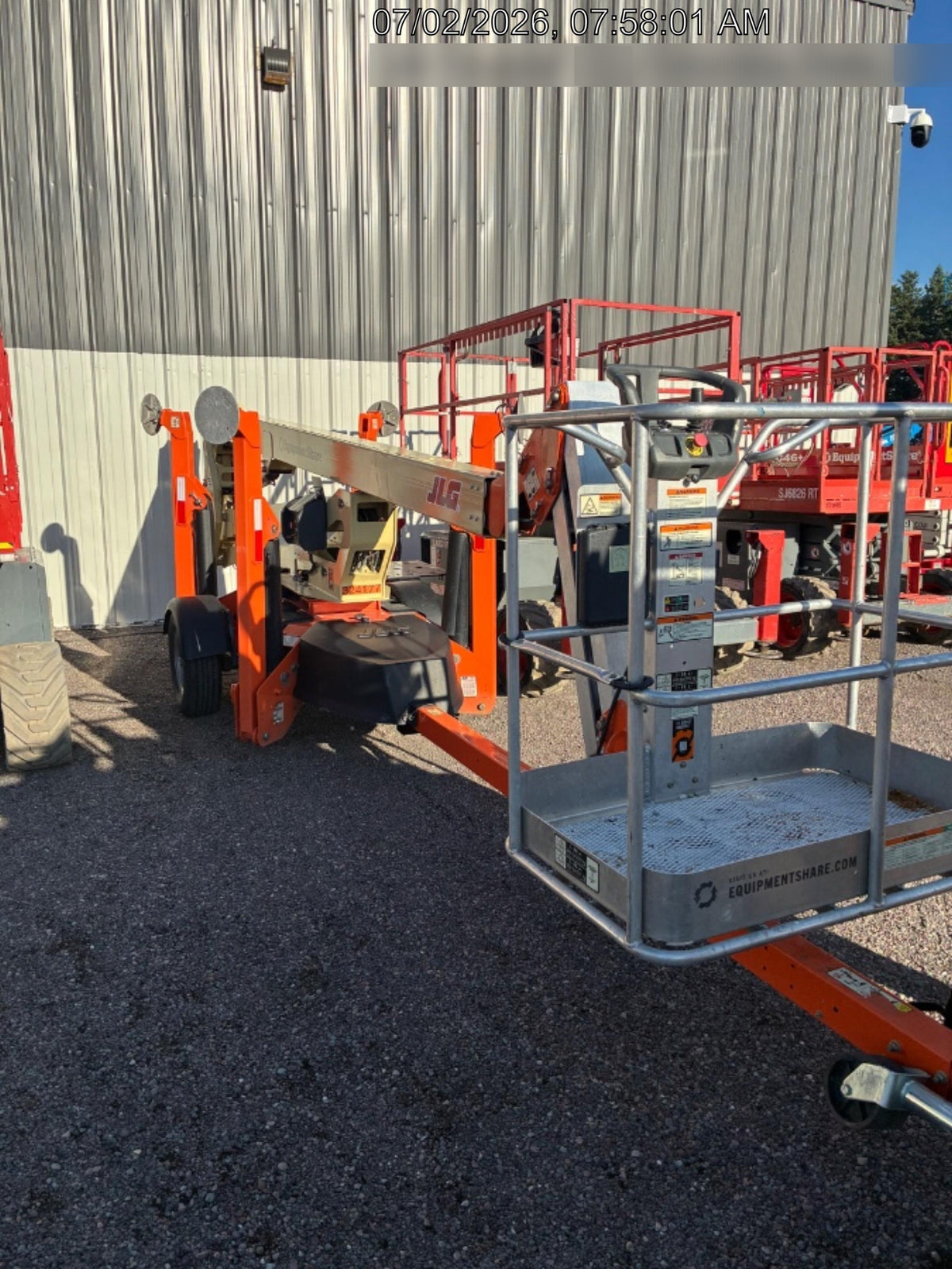2023 JLG T500J