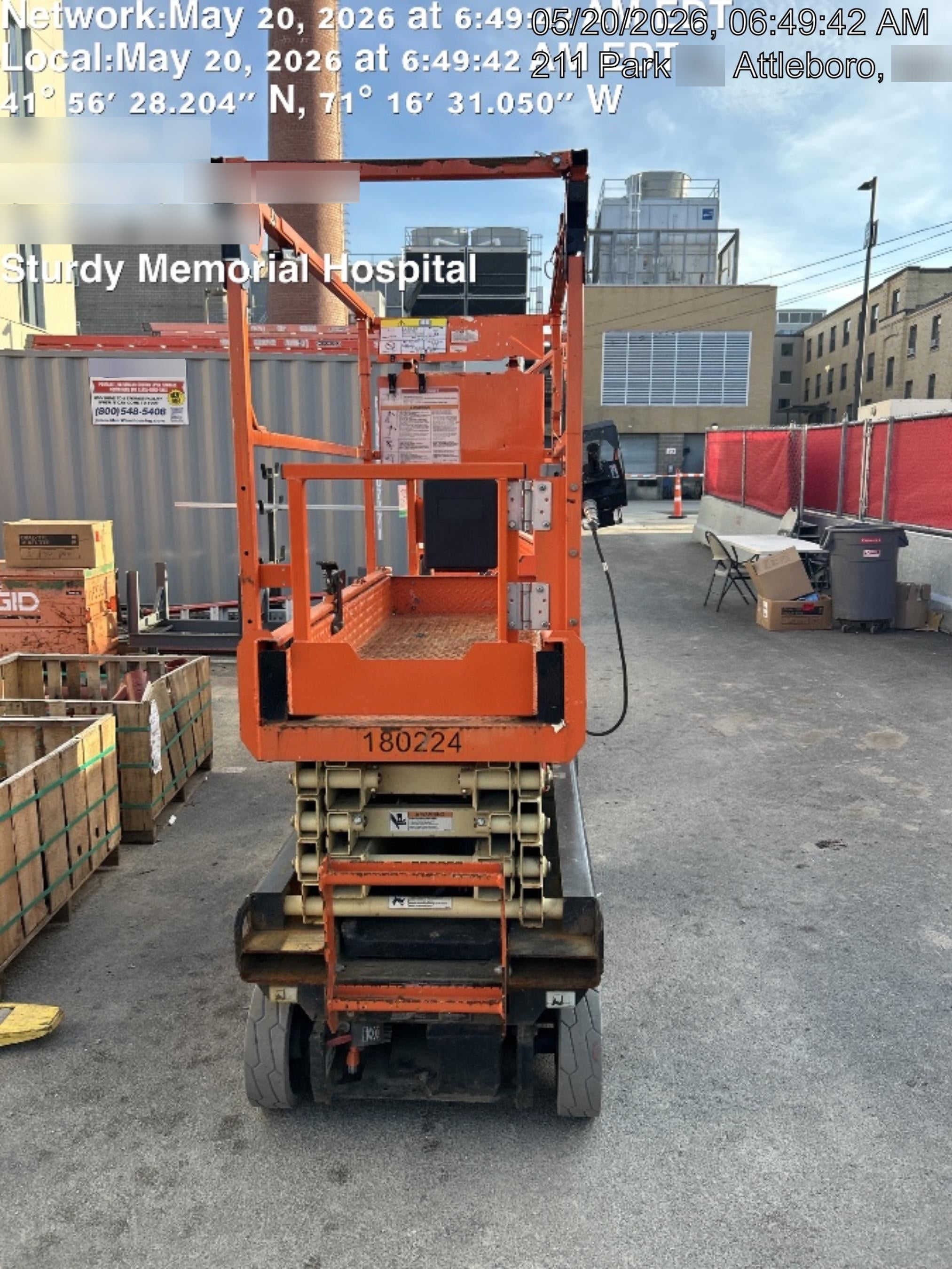 2021 JLG ES1932