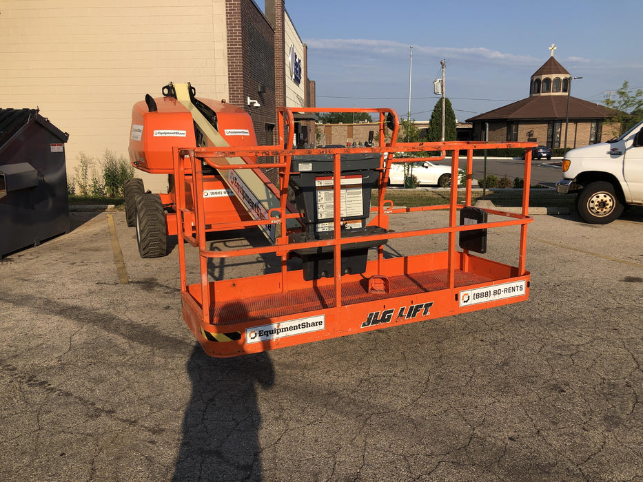 2020 JLG 400S