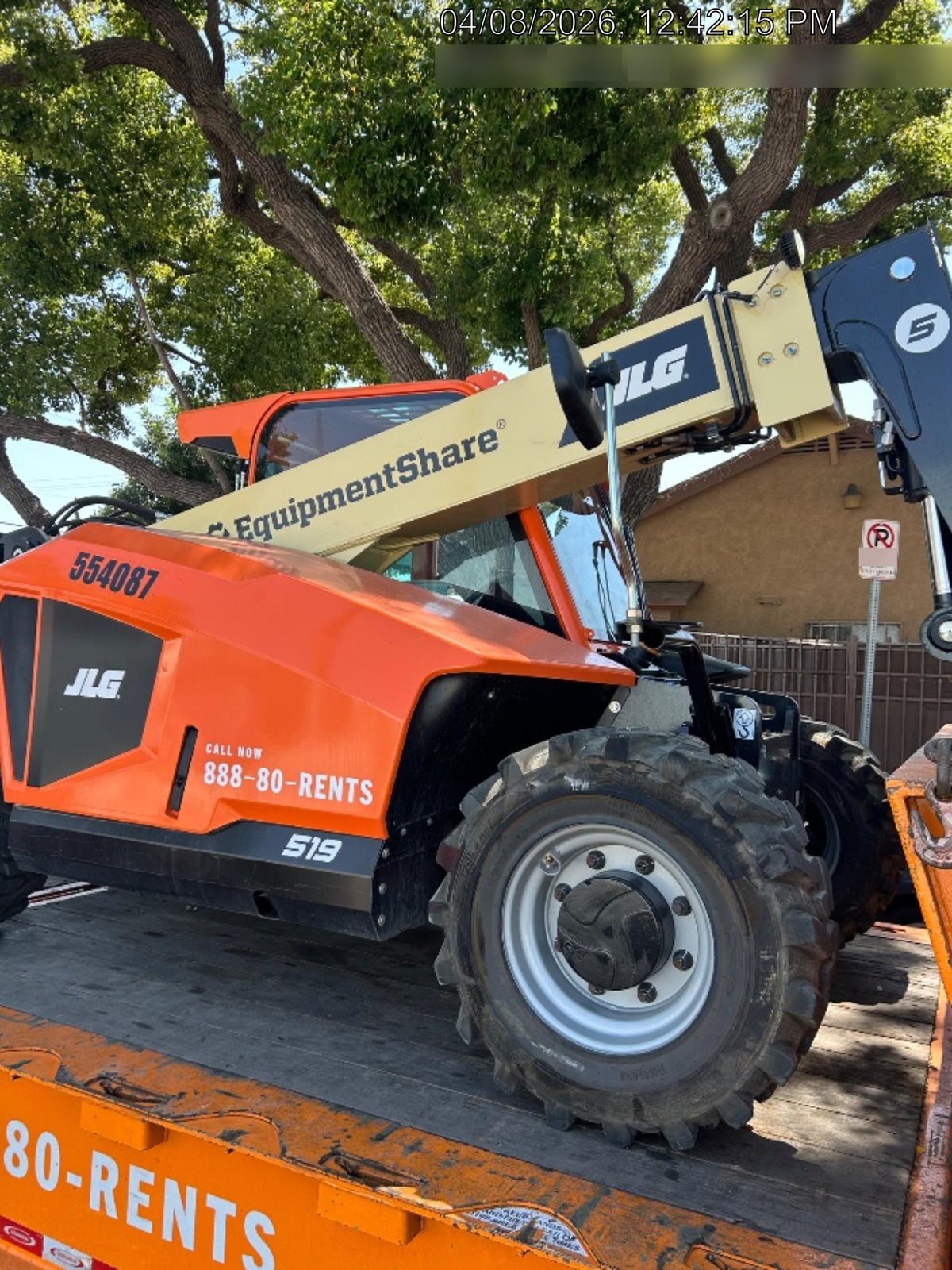 2025 JLG 519