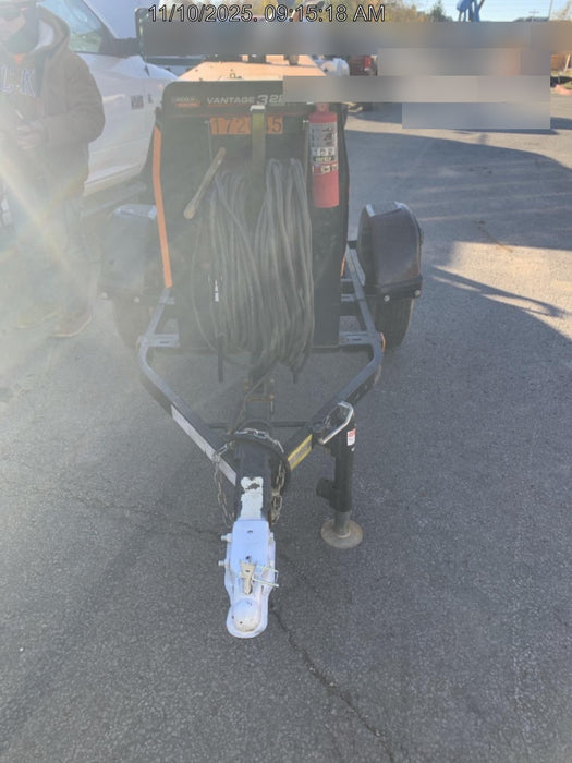 2022 Lincoln Electric LE400 Kubota V1505, Trlr, Cable Rack, Light Kit, ES Decals, T3