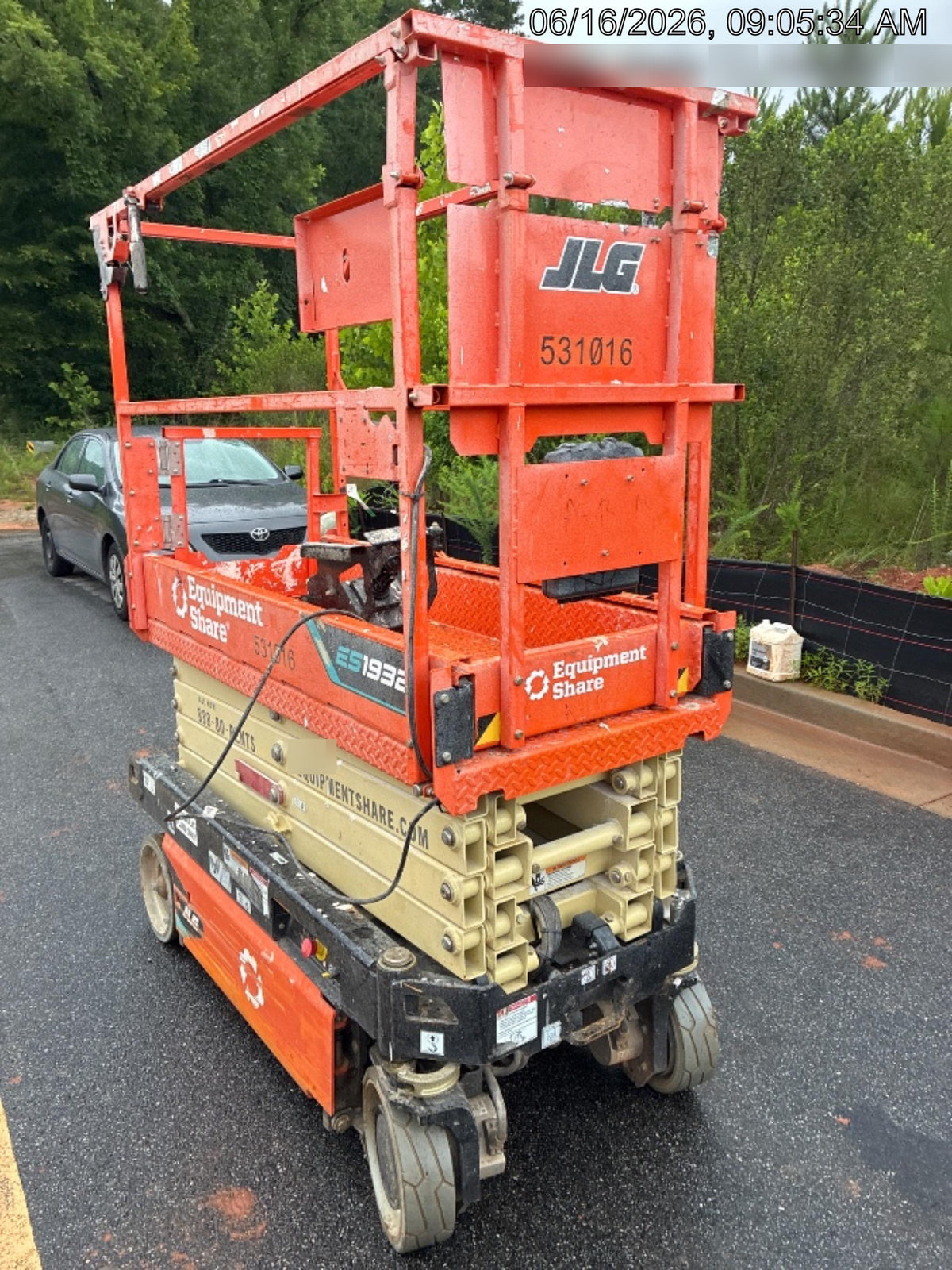 2025 JLG ES1932