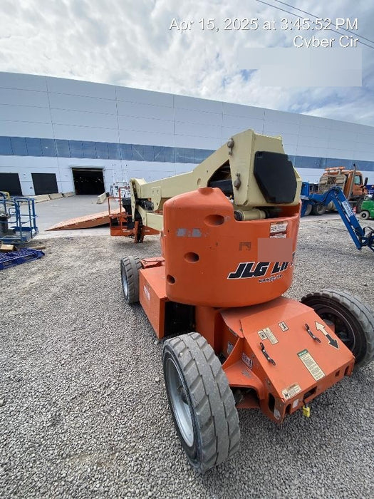 2019 JLG E450AJ