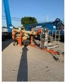 2022 JLG T500J