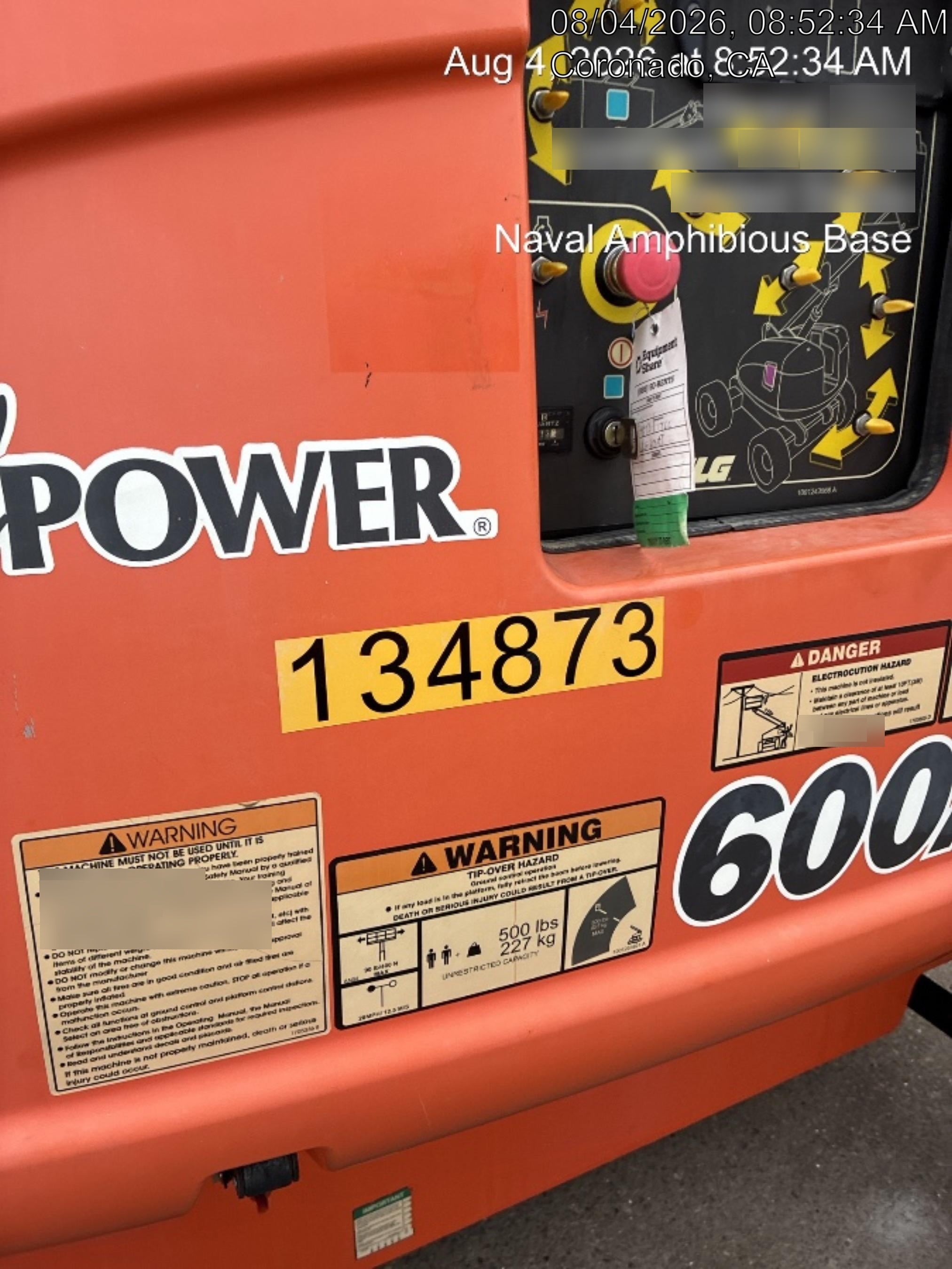 2021 JLG 600AJ