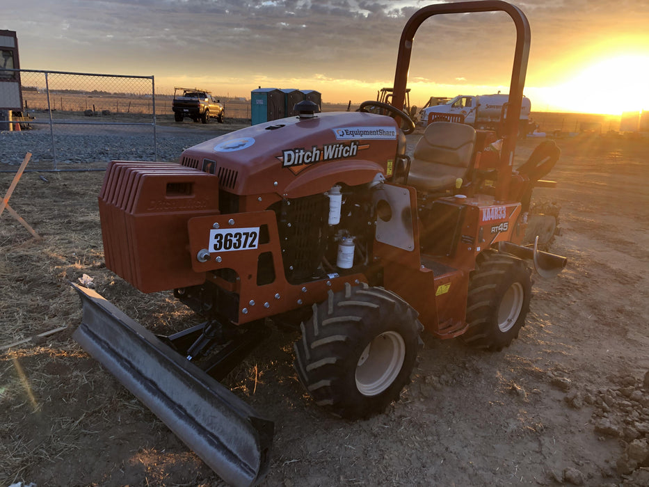 2019 DITCH WITCH RT45A