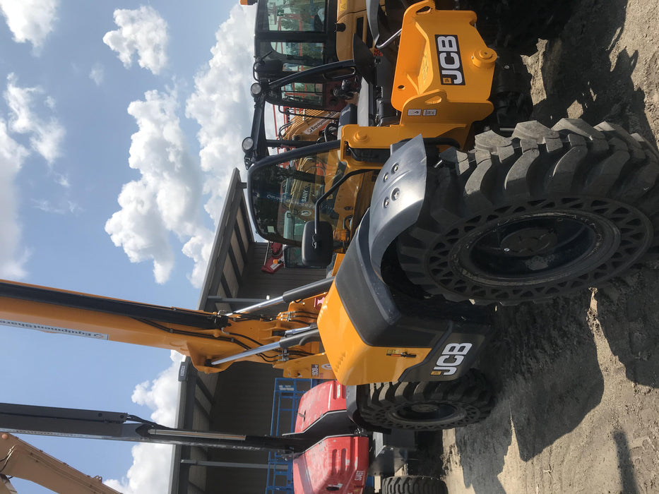 2020 JCB 509-42 Canopy, Solid Tires, Work Lights, Beacon, Aux Hydraulics, Back up Alarm, Lifting Eye, ES Decals