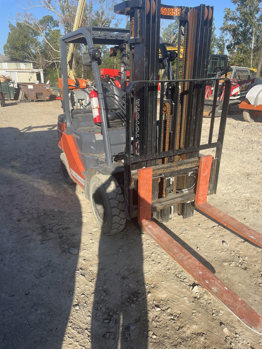 2022 TOYOTA 50-8FGU25