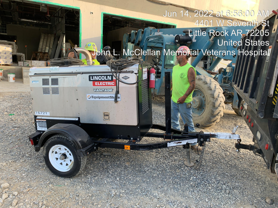 2018 Lincoln Electric Vantage 435 Lincoln Vantage 435 Welder Ready-Pak 3 w/Trailer, Fender/Light Kit, and Cable Rack