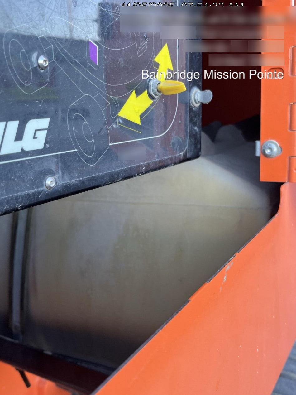 2019 JLG 860SJ