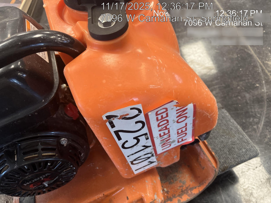 2022 Multiquip MVC88VTHW Plate Compactor, 20", w/Water Tank, Honda GX160