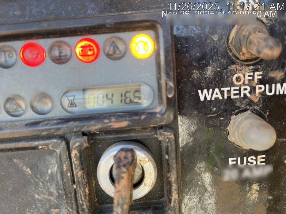 2023 VAC-TRON LP573XDT