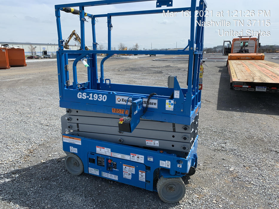 2020 Genie GS-1930 Solid Non Marking Tires, Beacon, Folding rails with half height swing gate